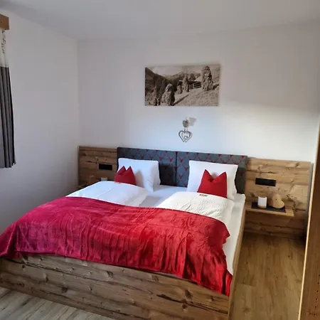 Haus Roland Apartment Zell am Ziller