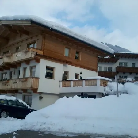 Апартаменты Haus Roland *