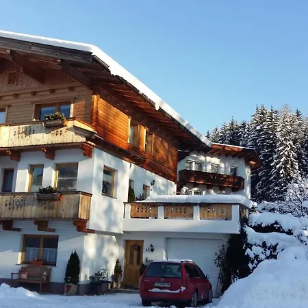 Apartment Haus Roland